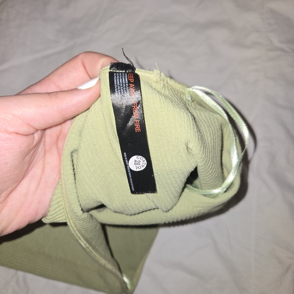 Out From Under Lyonne Seamless Tube Top - Picture 6 of 9